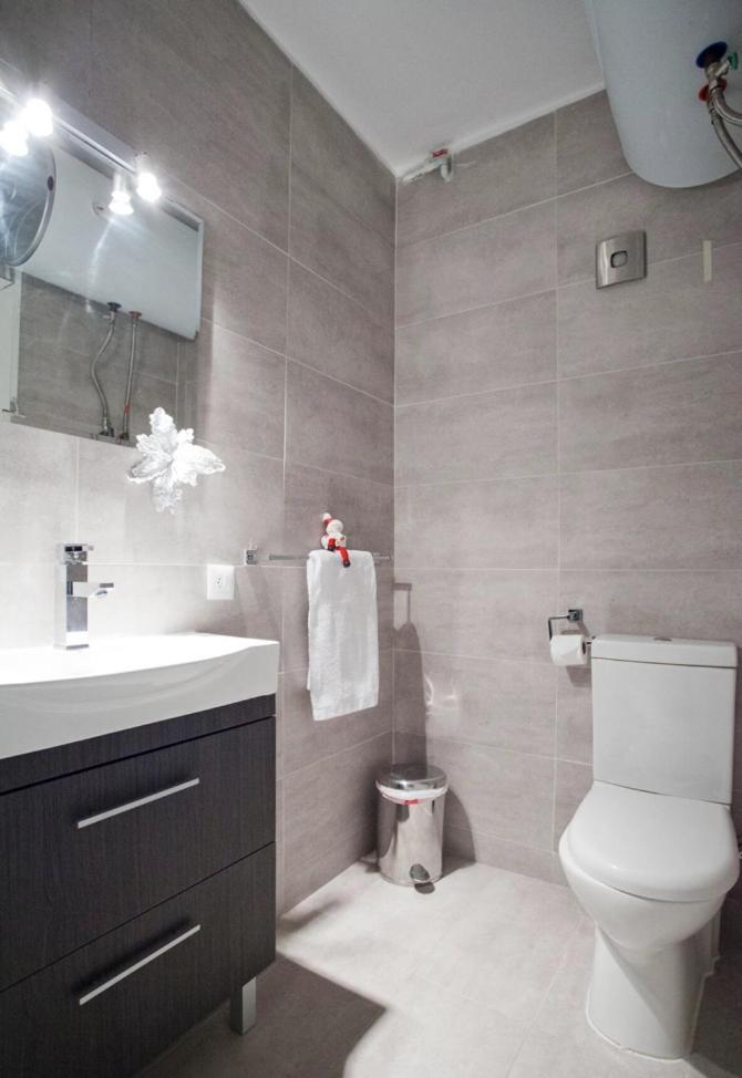 Apartamento Por Meses Zona Santa Catalina *